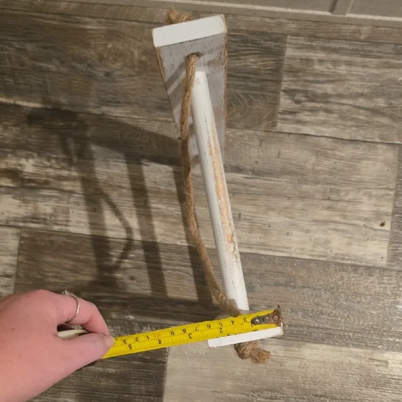 Vintage White Ladder Wall Shelf - Picture 6 of 6